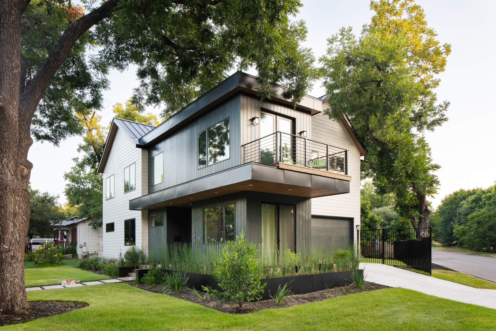 Architecture-Design-Texas-Austin-RobertGGomez-325.JPG