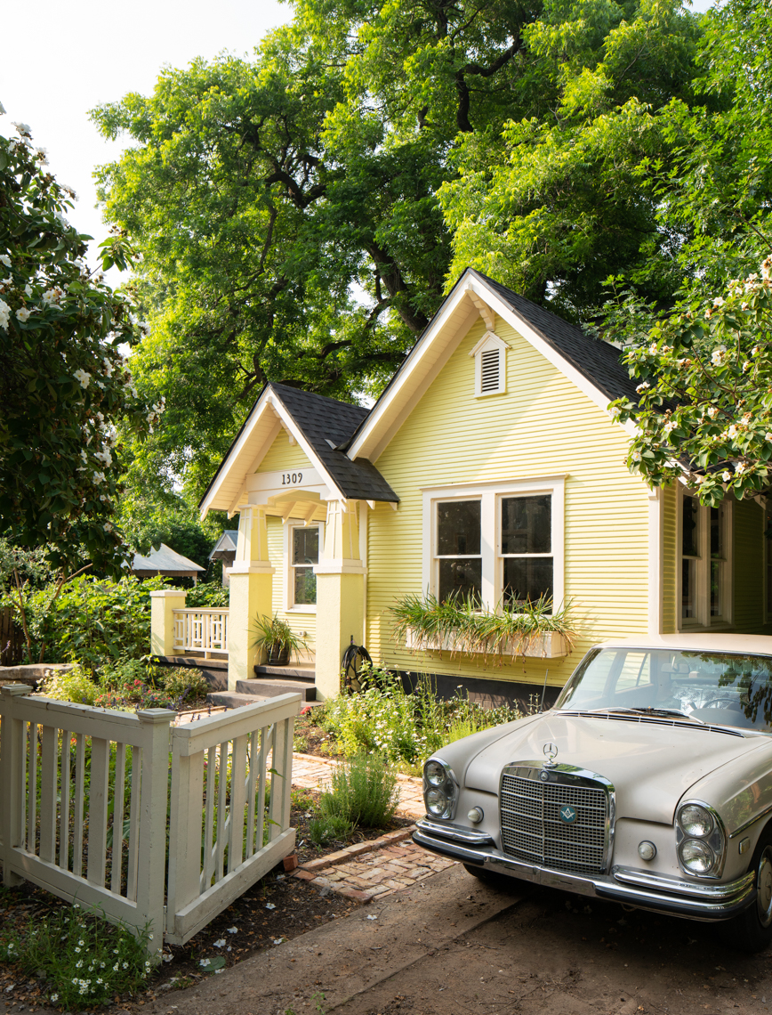 Architecture-Design-Texas-Austin-RobertGGomez-40.JPG